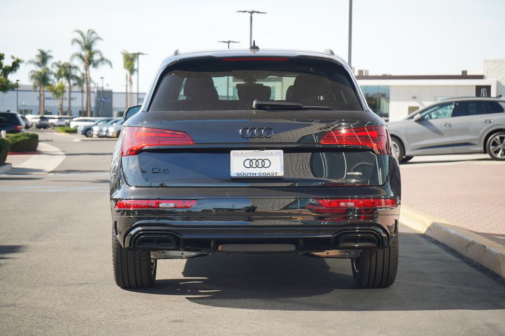 2024 Audi Q5 e  4