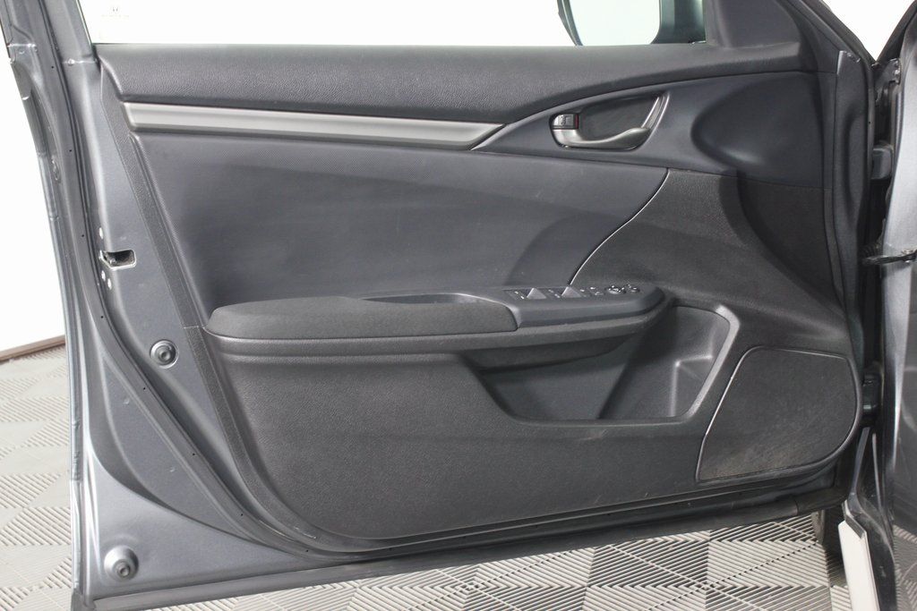 2019 Honda Civic Sport 12