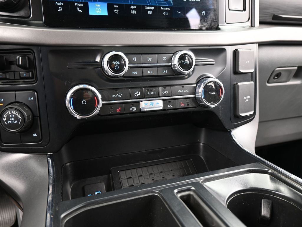 Used 2024 Red Metallic Ford XLT image 29