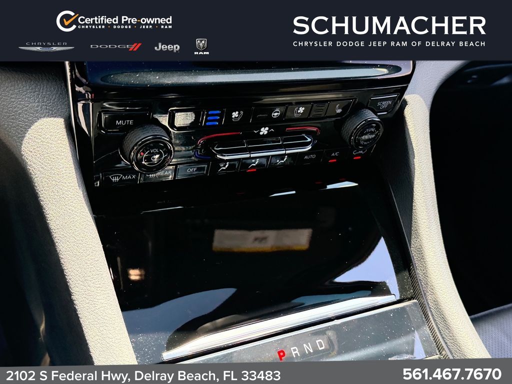used 2024 Jeep Grand Cherokee car, priced at $34,888
