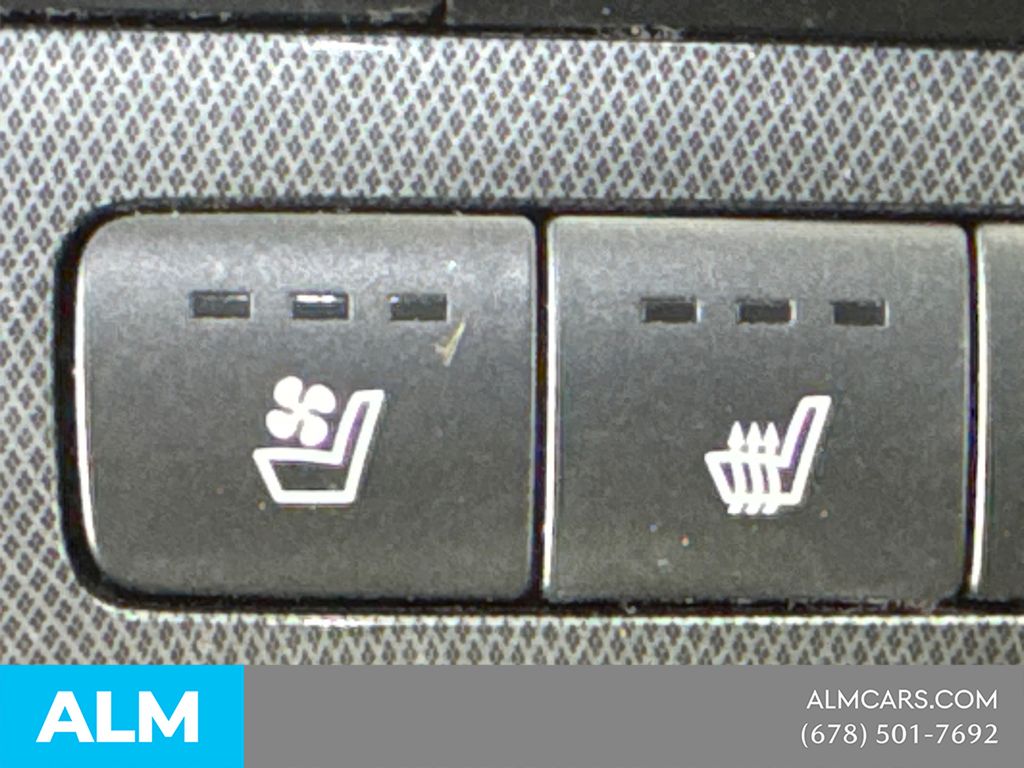 Used 2023 Black Hyundai Calligraphy image 33