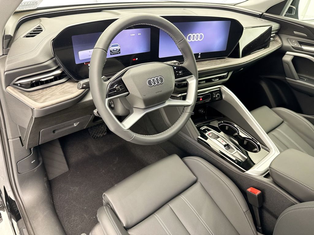 Thumbnail: 2026 Audi Q5 - 9