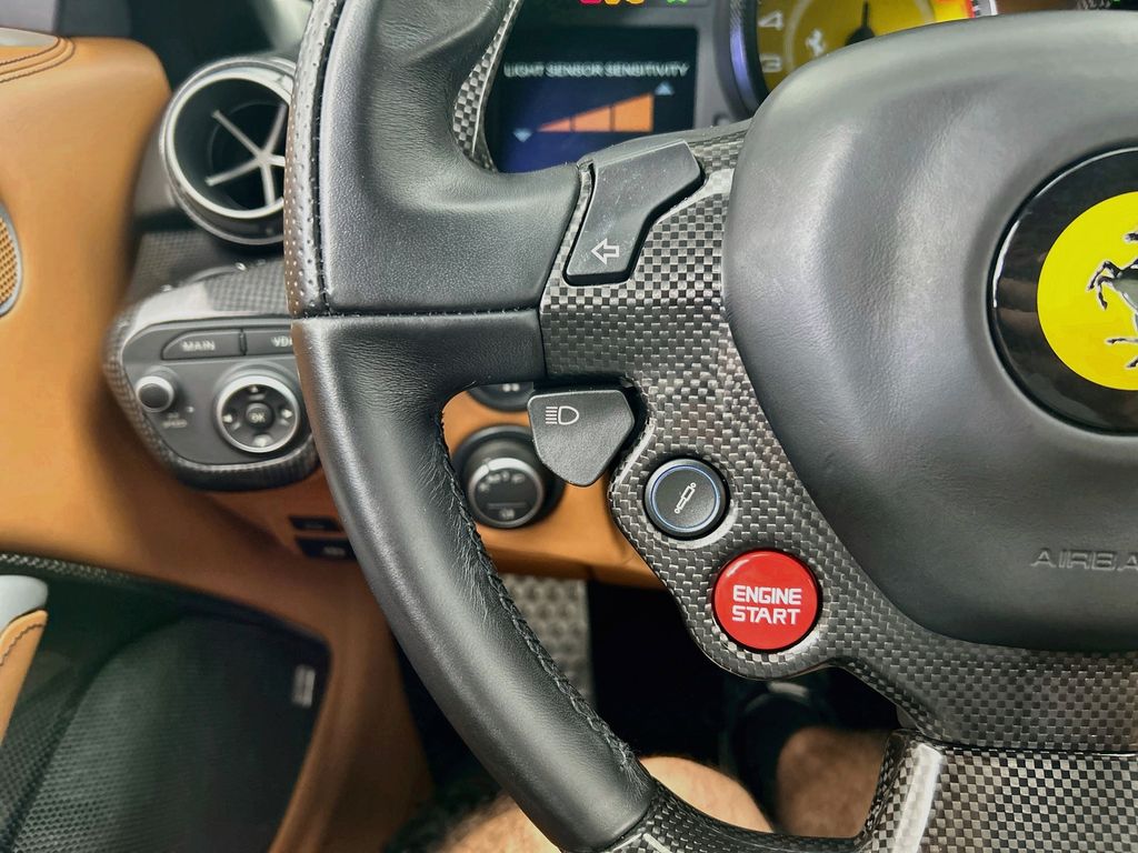 Thumbnail: 2014 Ferrari F12 - 11