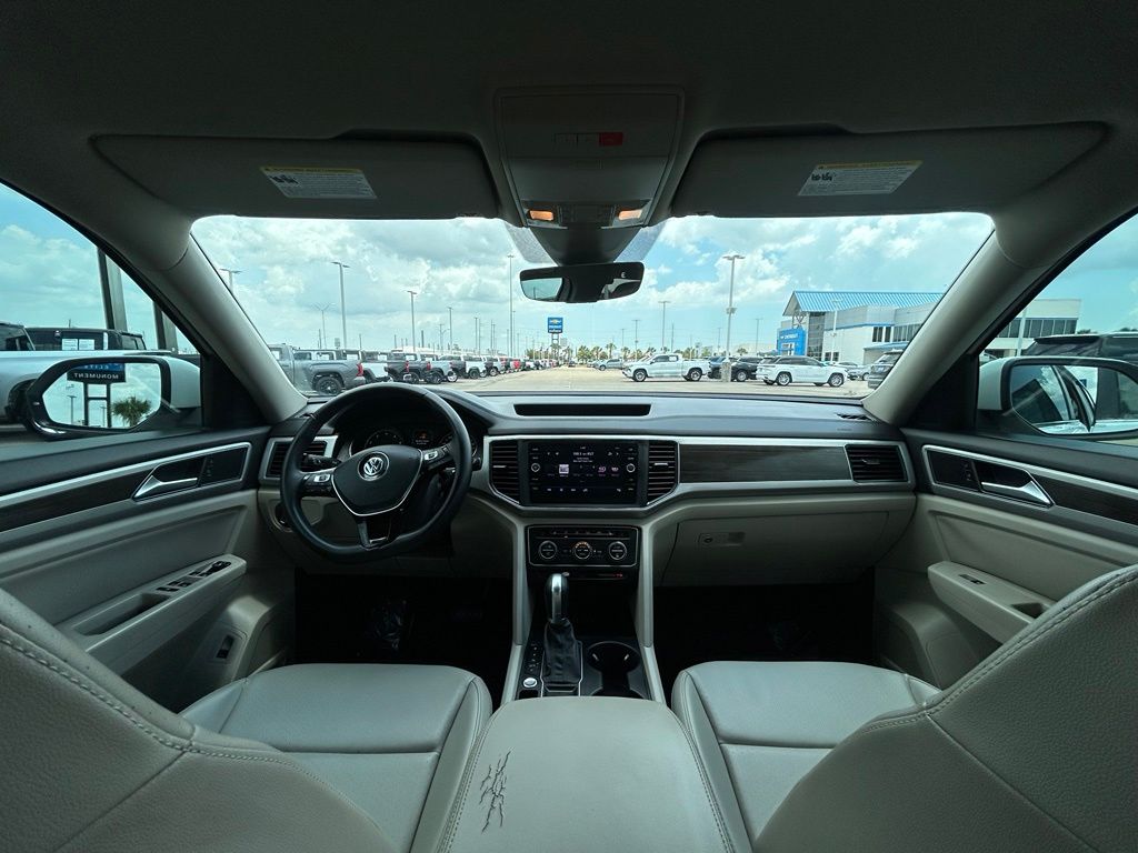 2019 Volkswagen Atlas 2.0T SE w/Technology  at Community Toyota