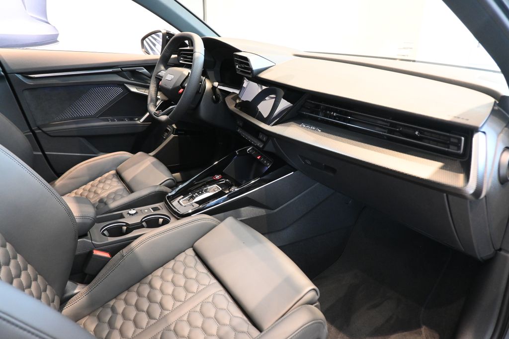 Thumbnail: 2026 Audi RS 3 - 21