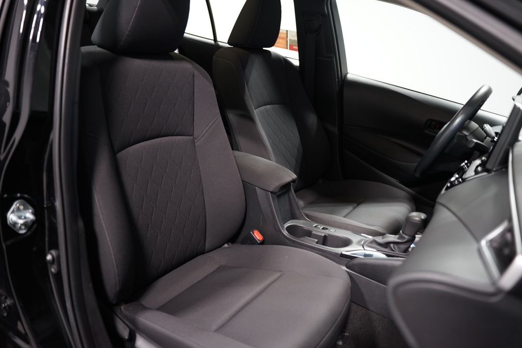 2023 Toyota Corolla LE 25