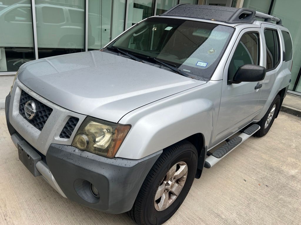 Silver Lightning Metallic 2010 Nissan Xterra SUV / Crossover 4X2 5-Speed Automatic