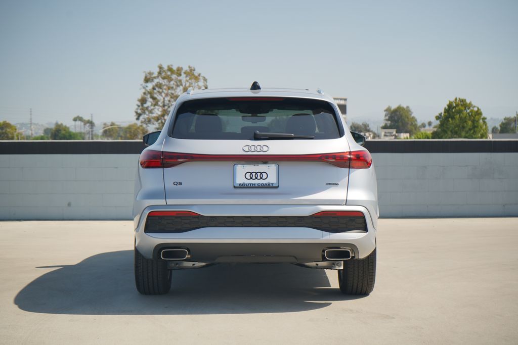 Thumbnail: 2026 Audi Q5 - 4