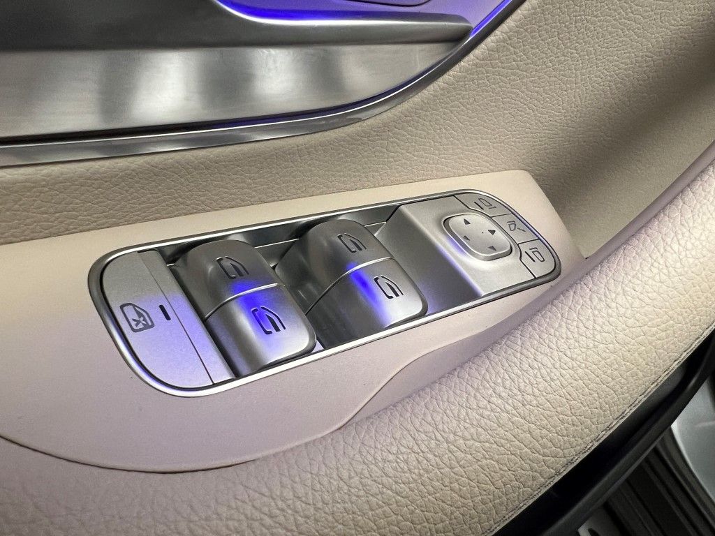 Thumbnail: 2023 Mercedes-Benz GLE - 28