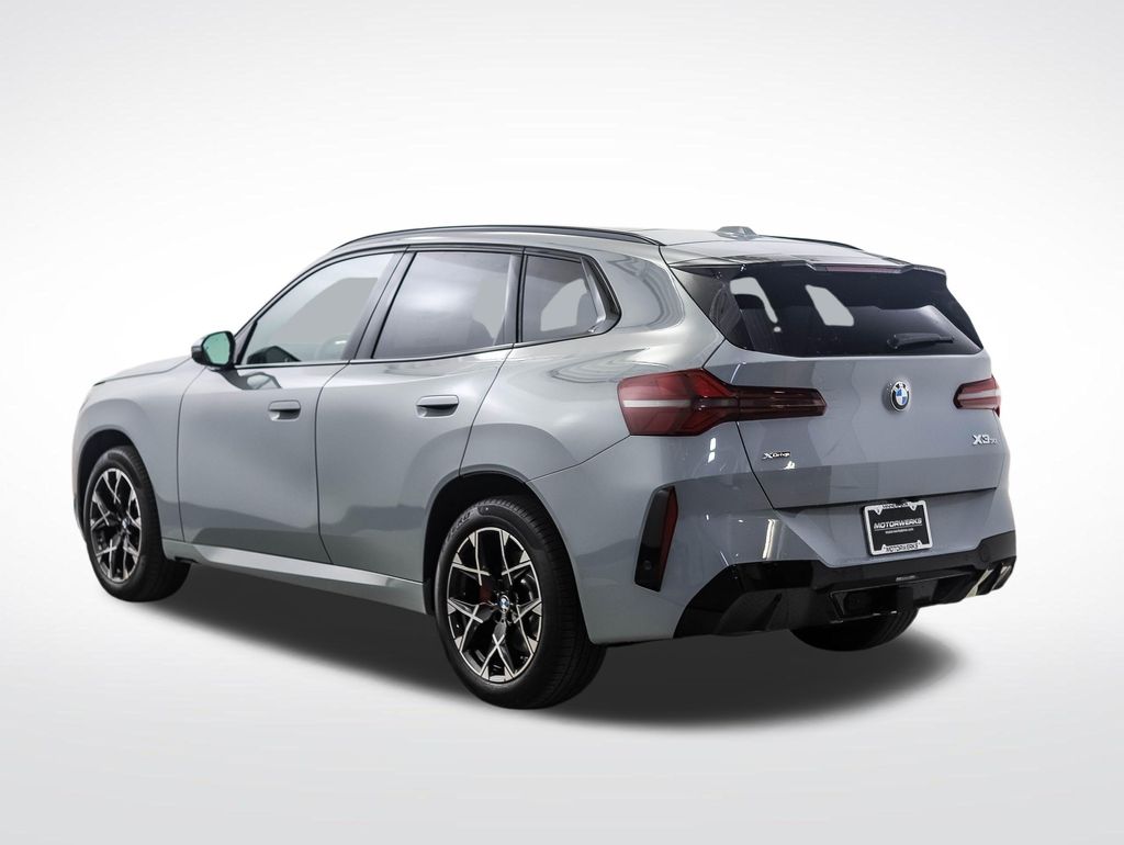 Thumbnail: 2026 BMW X3 - 3