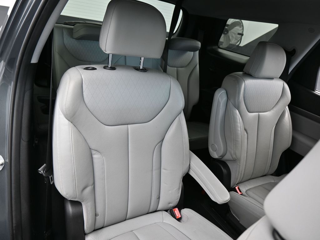 Used 2022 Steel Graphite Hyundai SEL image 43