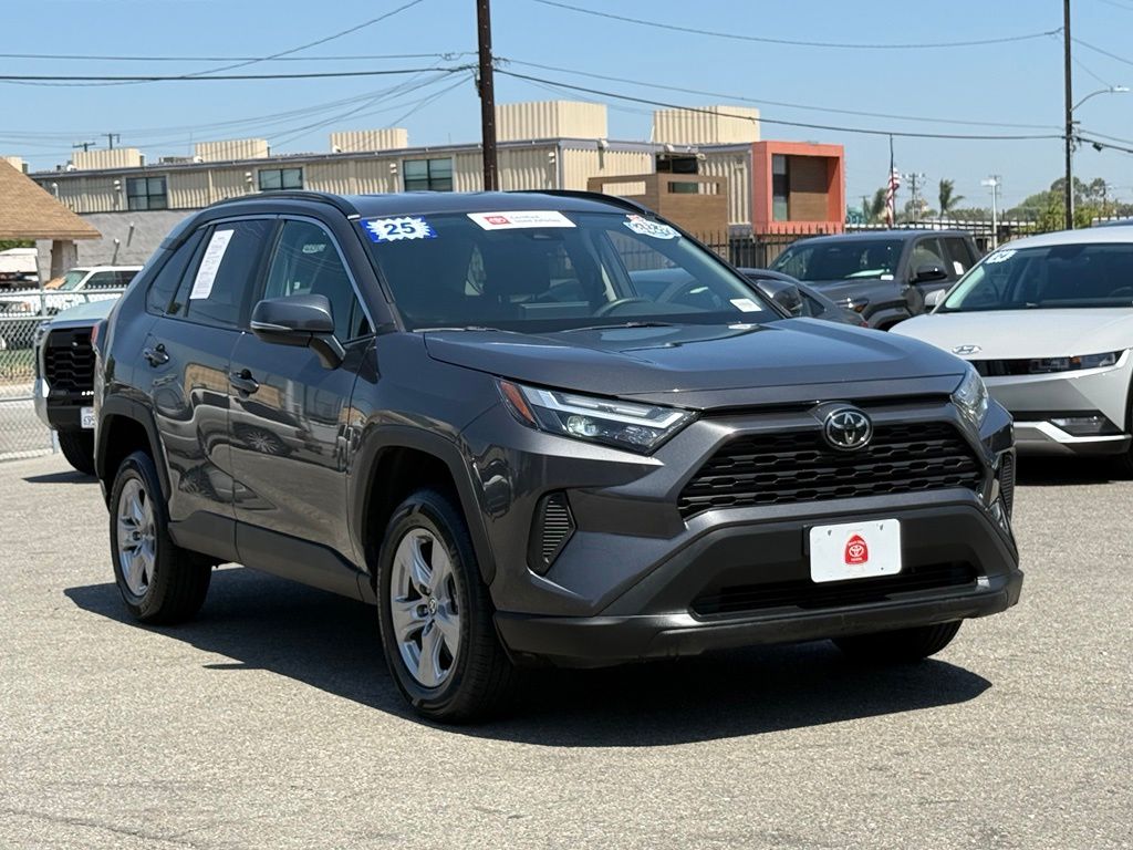 Magnetic Gray Metallic 2025 Toyota RAV4 XLE FWD SUV / Crossover Front-Wheel Drive 8-Speed Automatic