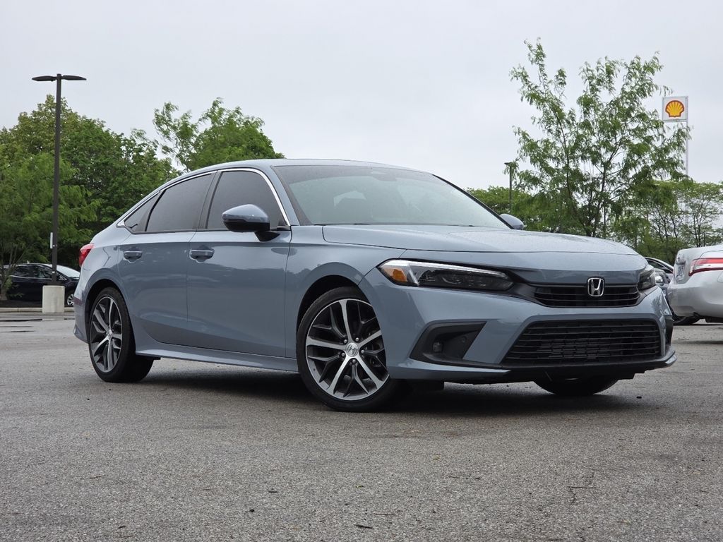 Used 2023 Black Honda Touring image 2