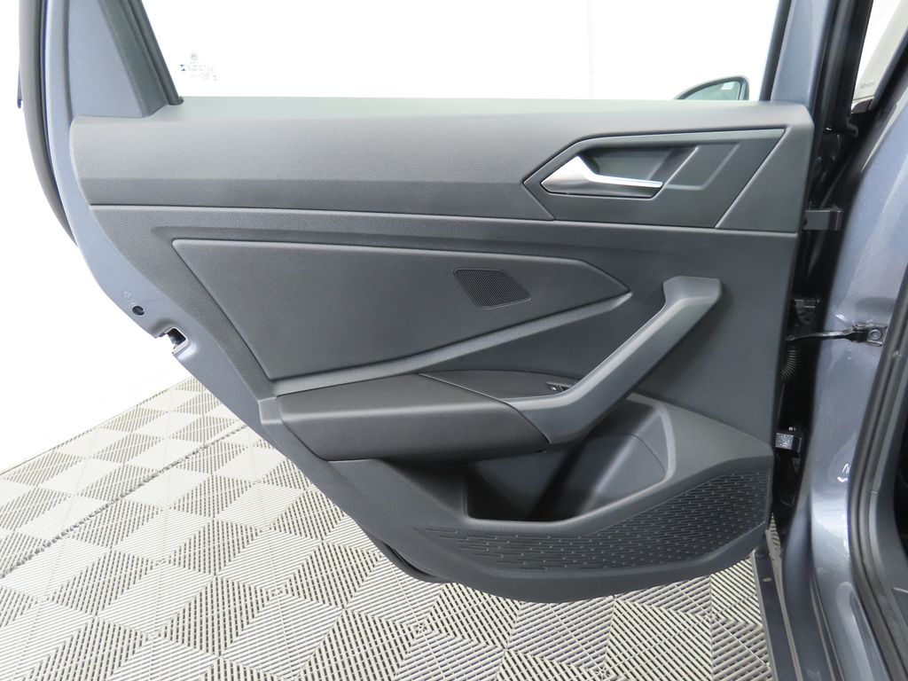 Thumbnail: 2025 Volkswagen Jetta - 27