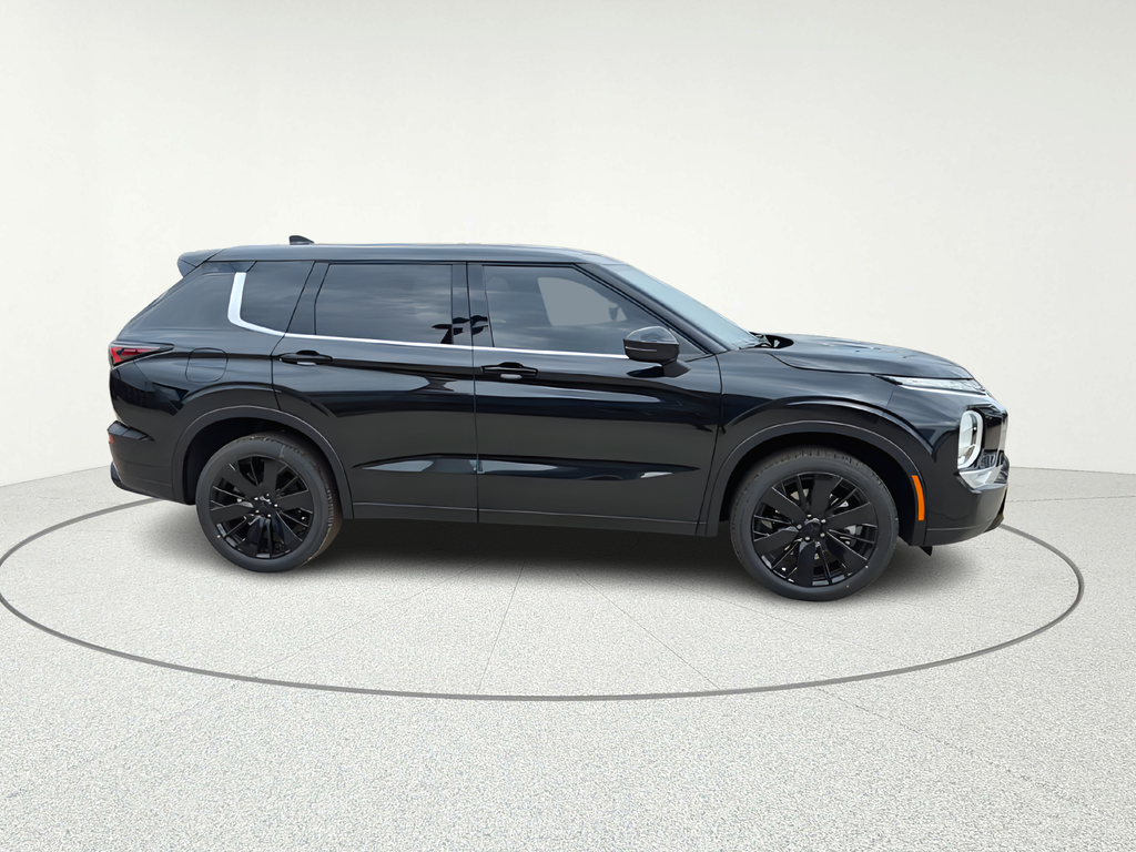 2026 Mitsubishi Outlander LE - 7