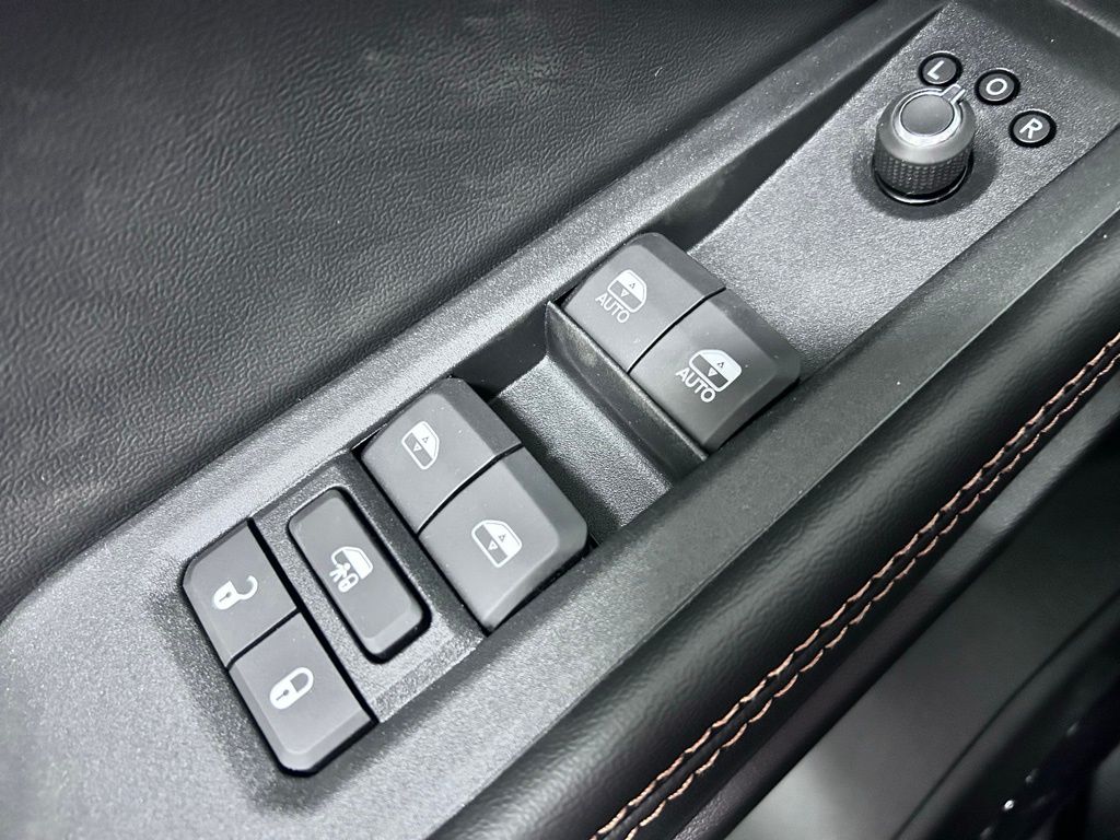 new 2026 Jeep Cherokee car, priced at $45,175