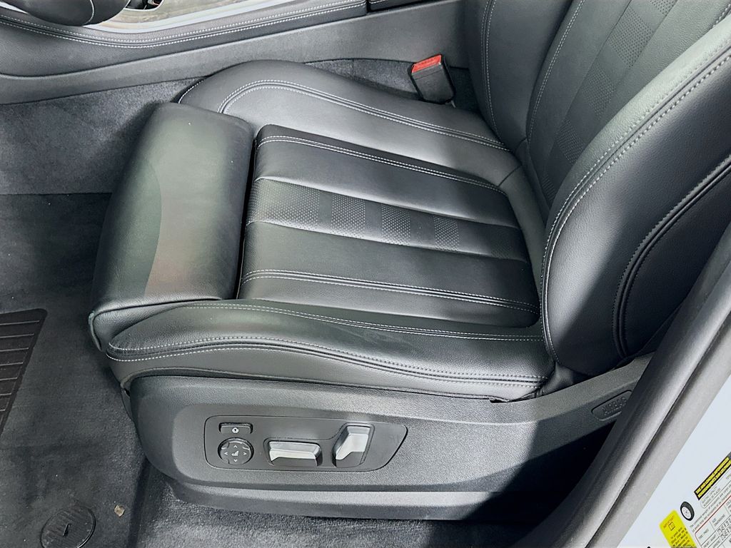 Thumbnail: 2019 BMW X5 - 20