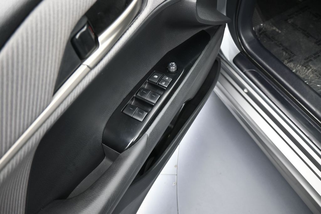 Used 2025 Heavy Metal Toyota SE image 13