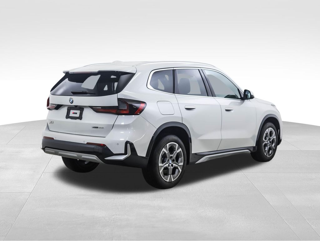 Thumbnail: 2025 BMW X1 - 5