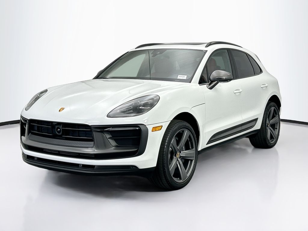 Thumbnail: 2026 Porsche Macan - 1