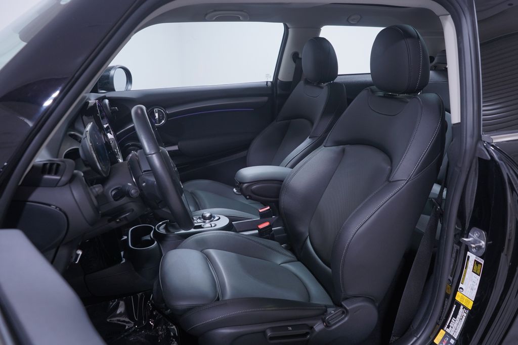 2024 MINI Cooper SE 7