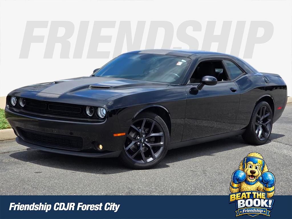 Pitch Black Clearcoat 2019 Dodge Challenger Coupe Rear-Wheel Drive 8-Speed Automatic