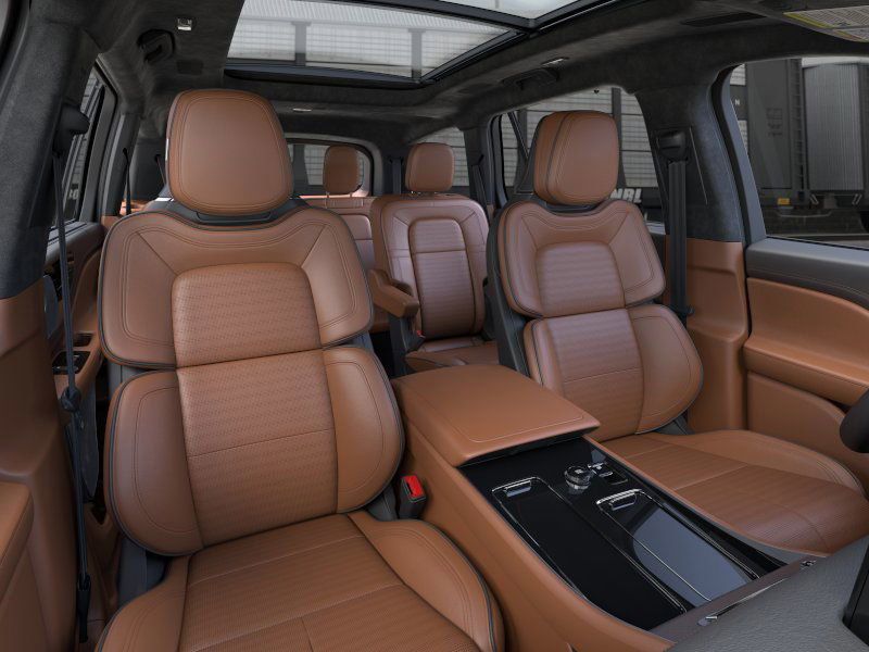 2025 Lincoln Aviator Black Label 10
