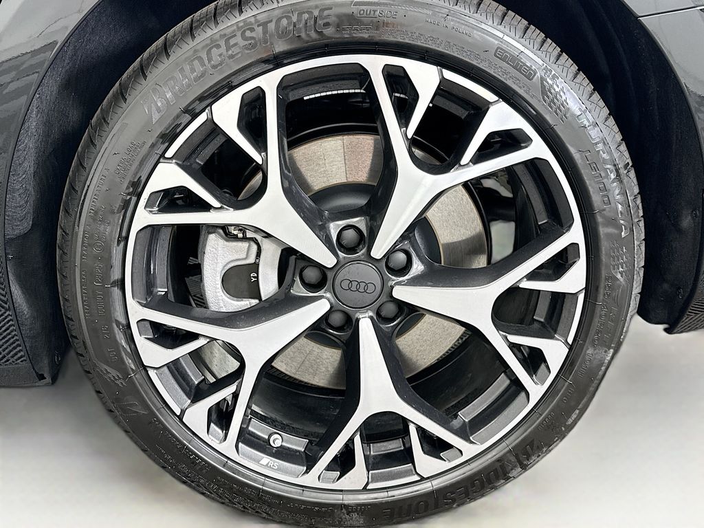 Thumbnail: 2026 Audi A6 - 30