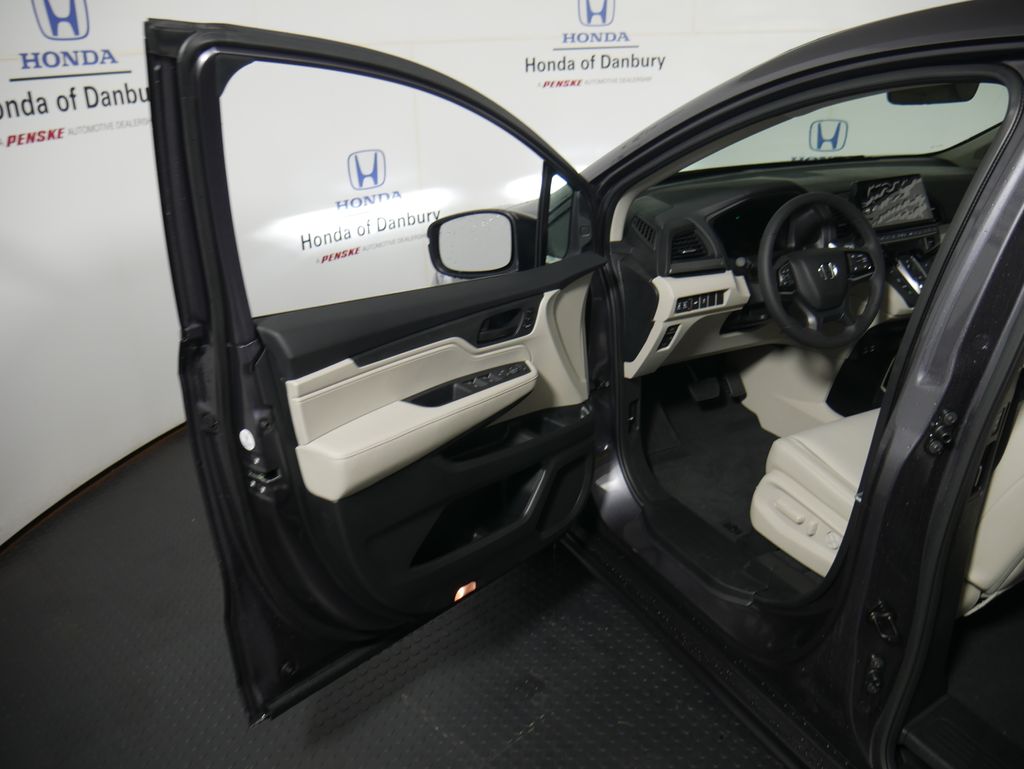 Thumbnail: 2026 Honda Odyssey - 8
