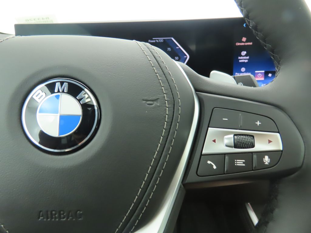 Thumbnail: 2026 BMW X5 - 12