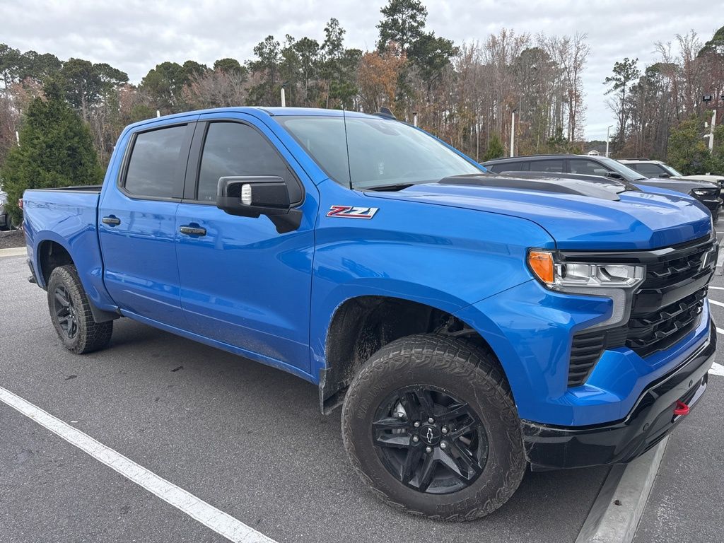 2025 Chevrolet Silverado 1500 LT