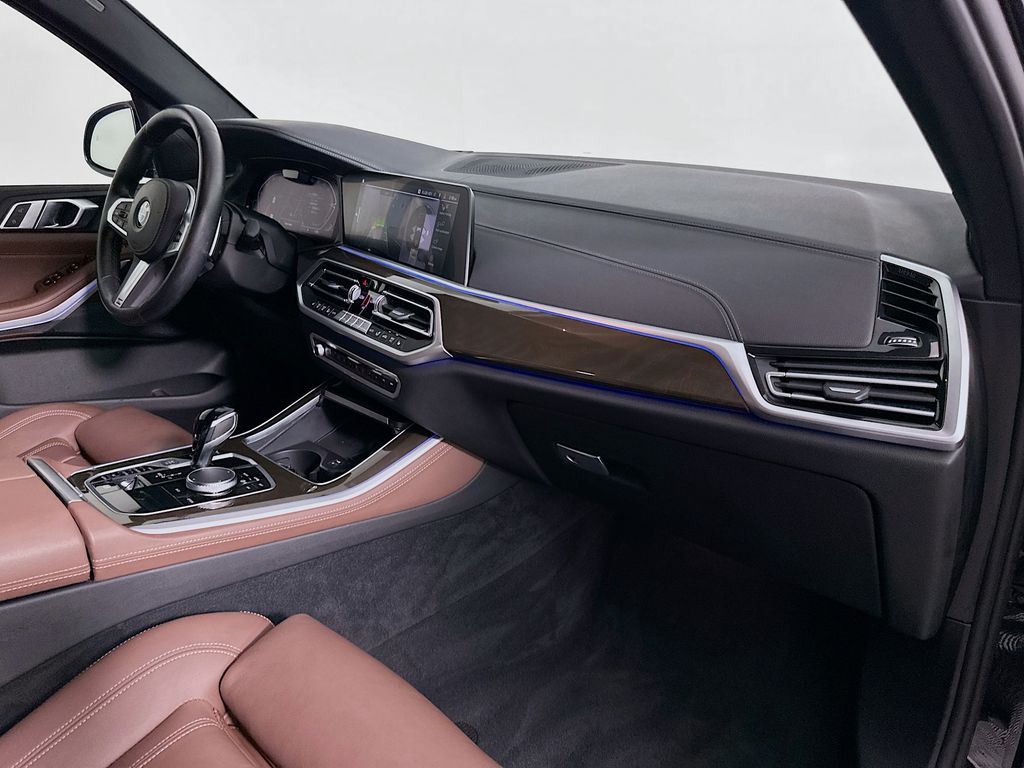 Thumbnail: 2022 BMW X5 - 30