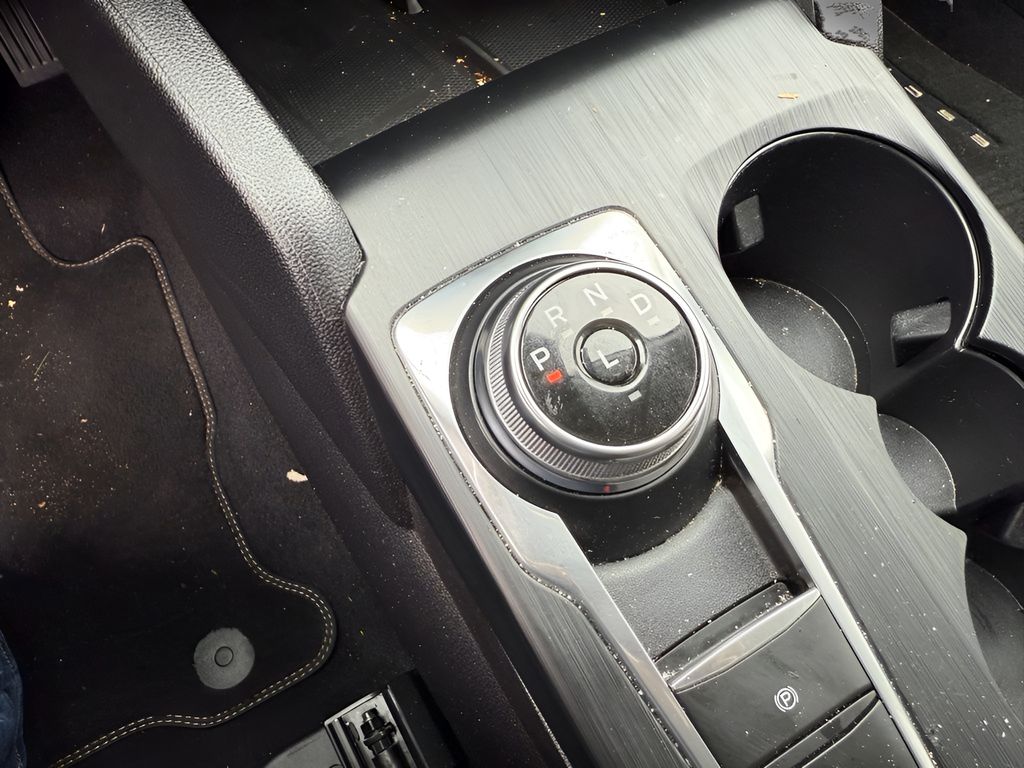 2022 Ford Escape Hybrid