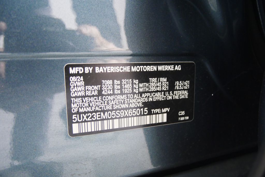 Thumbnail: 2025 BMW X7 - 29