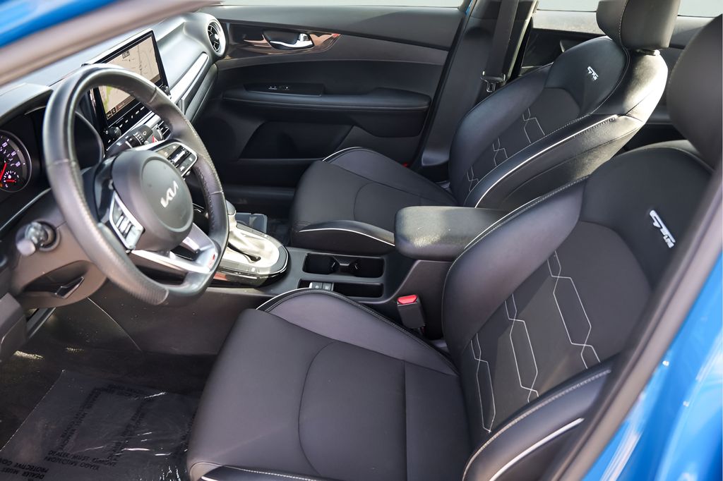 Used Car 2023 Kia Forte  Gt-line For Sale Under $25,000 In Austin, Texas