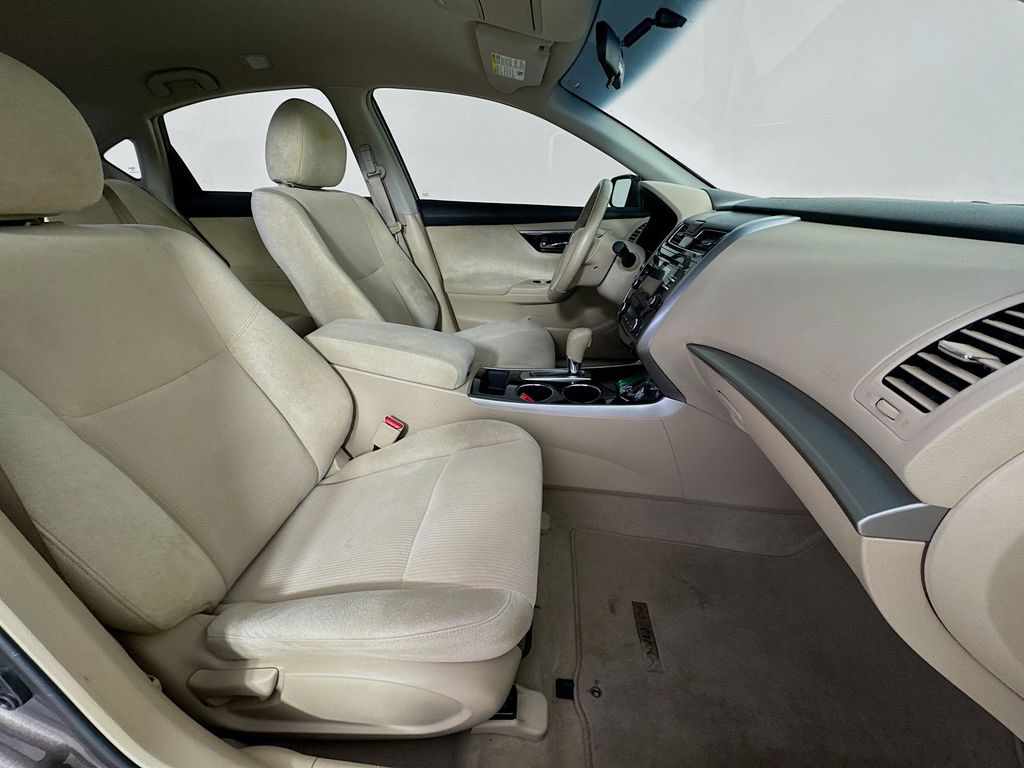 Used Car 2013 Nissan Altima  2.5 Sv For Sale Under $10,000 In Austin, Texas