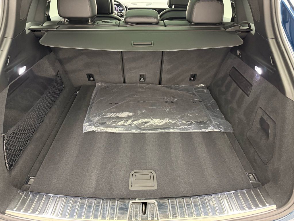 Thumbnail: 2025 Porsche Cayenne - 28