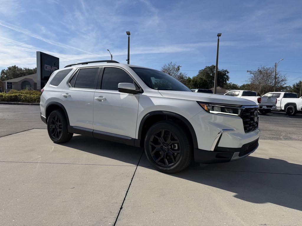 new 2025 Honda Pilot car, priced at $49,296