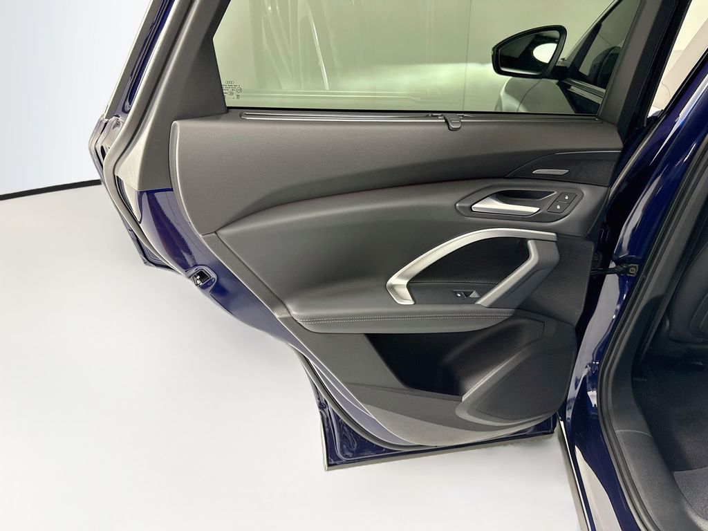 Thumbnail: 2026 Audi Q5 - 26