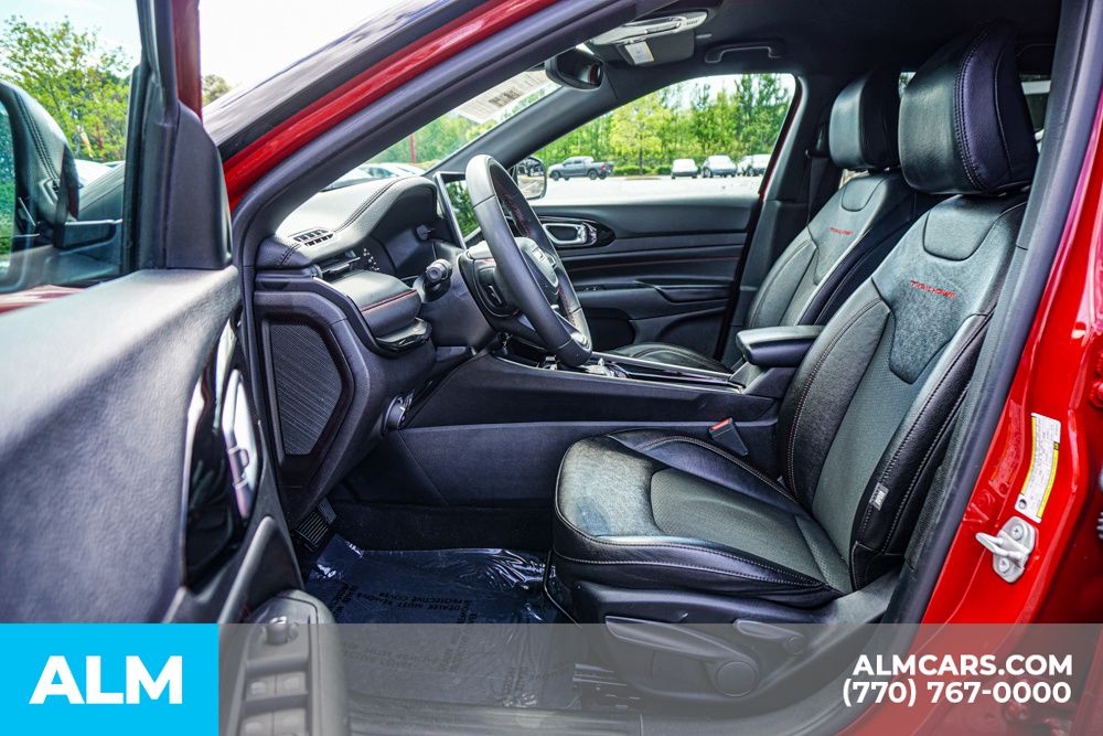 2024 Jeep Compass Trailhawk photo 18