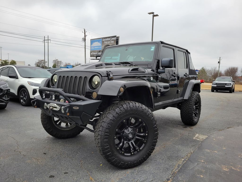 2016 Jeep Wrangler Unlimited Sahara 4WD