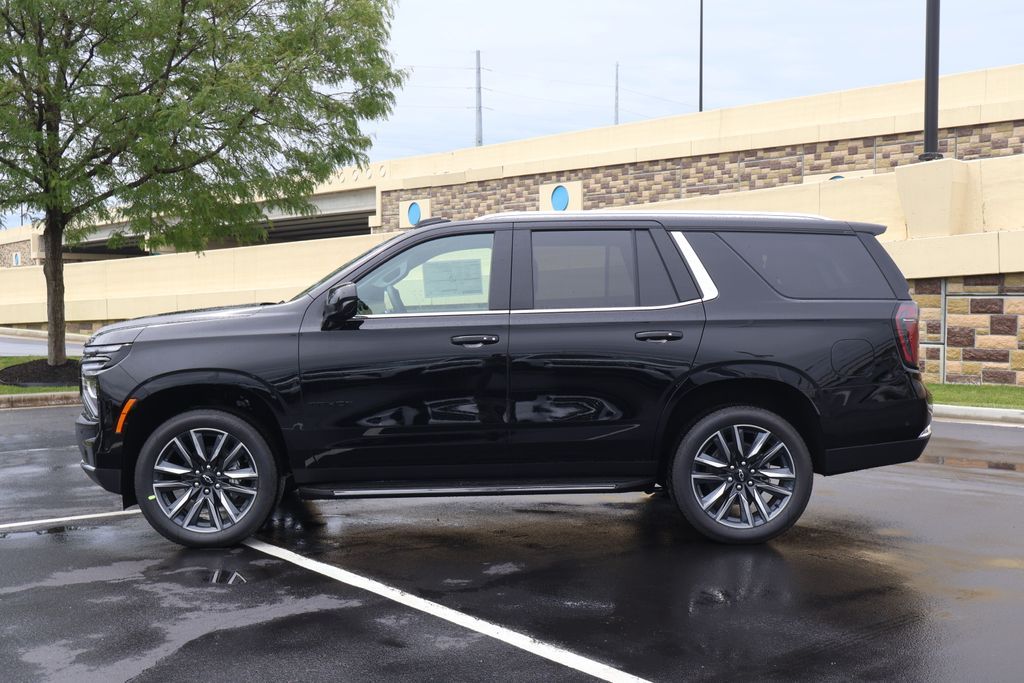 Thumbnail: 2026 Chevrolet Tahoe - 4