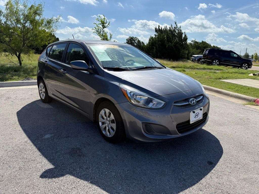 Thumbnail: 2016 Hyundai Accent - 3