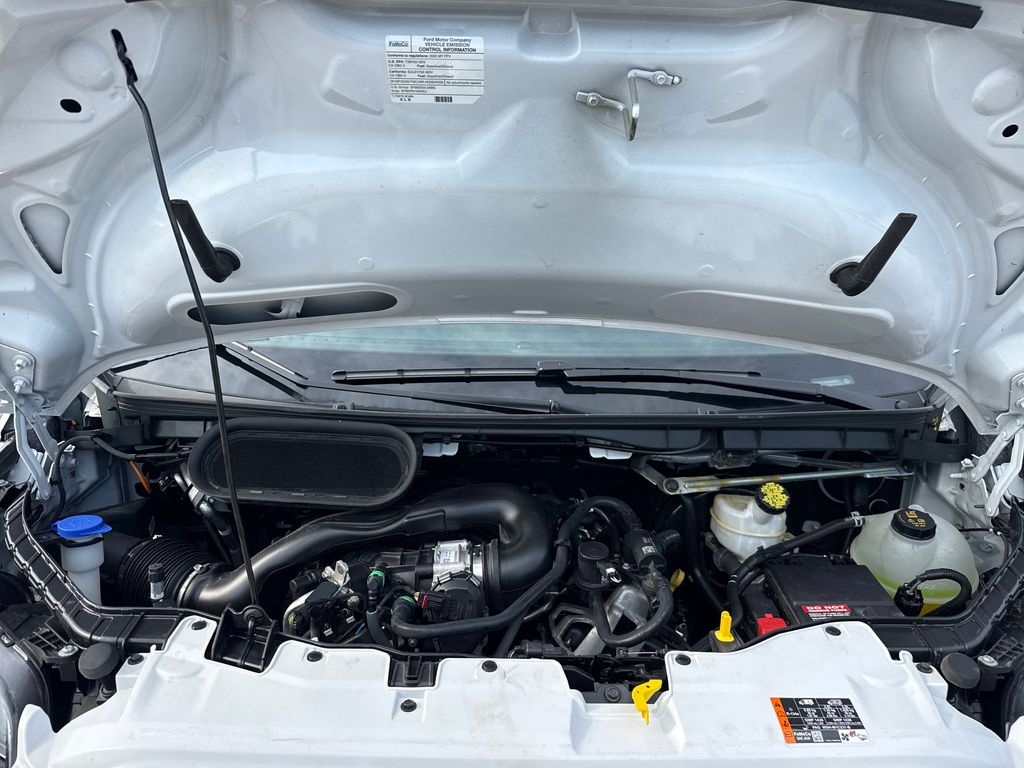 Certified Used 2025 White Ford Base image 27