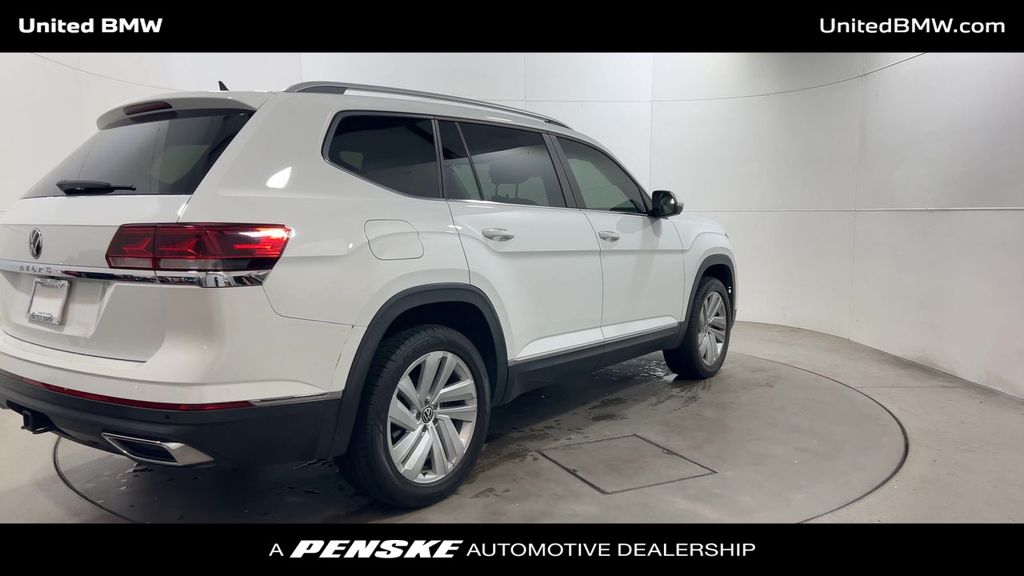 Thumbnail: 2021 Volkswagen Atlas - 8