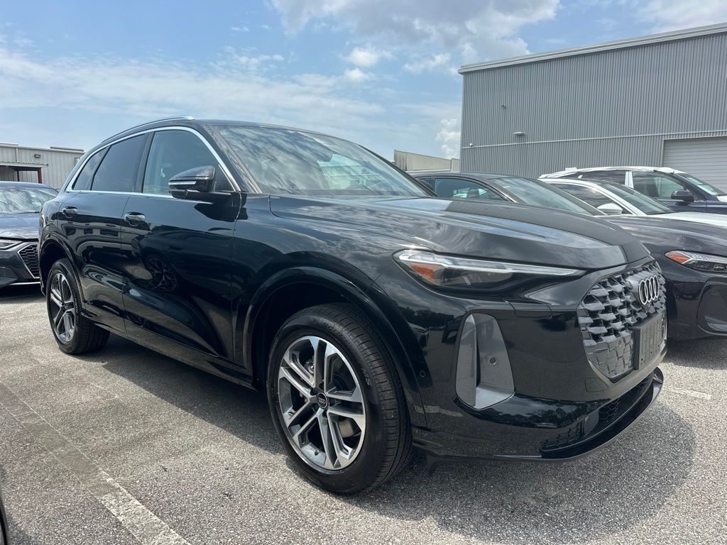Mythos Black Metallic 2026 Audi Q5 SUV / Crossover All-Wheel Drive 7-Speed Automatic