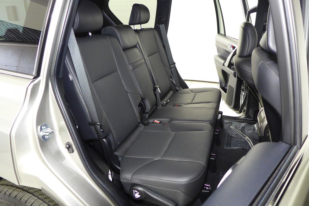 Thumbnail: 2022 Lexus GX - 20