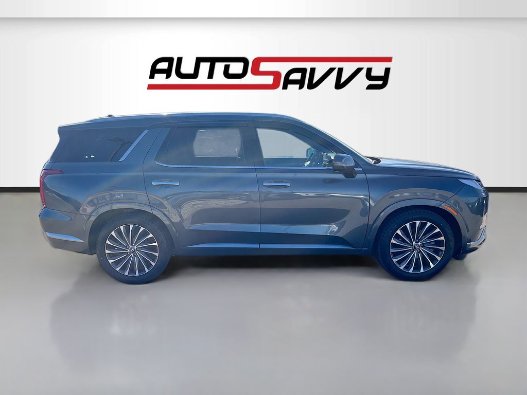 Used 2023 Gray Hyundai Calligraphy image 8