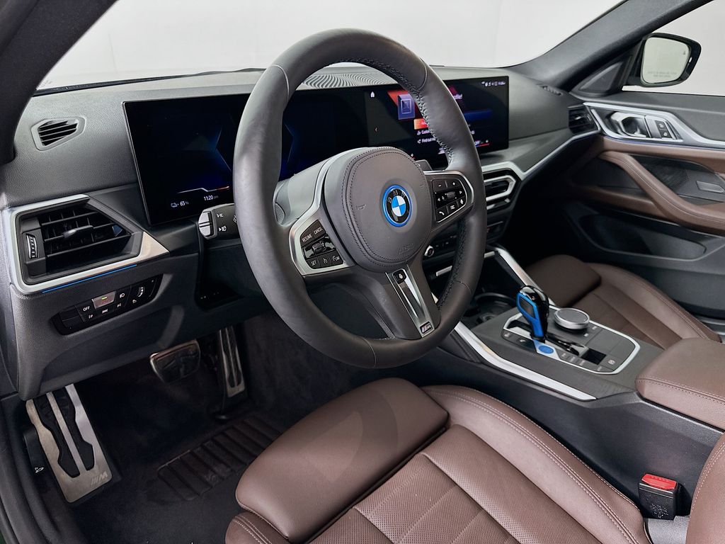 Thumbnail: 2023 BMW i4 - 9