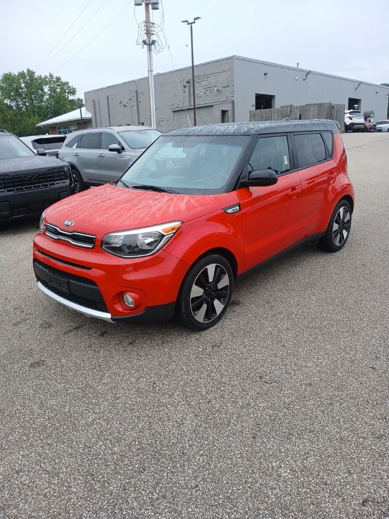 Inferno Red w/Black Roof 2018 Kia Soul Wagon Front-Wheel Drive 6-Speed Automatic